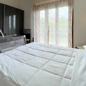 https://loano-2-parcheggio-privato-wifi-giardino.hotelitalianriviera.com